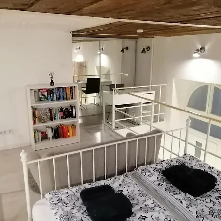 Cozy New With Free Parking Place In Garage