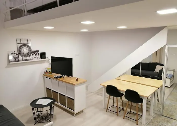 Apartament Cozy New With Free Parking Place In Garage